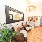 Apartmán Charming Portuguese Style Apartment, For Rent 