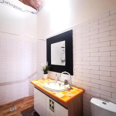 Daire Charming Portuguese Style Apartment, For Rent 