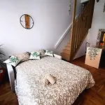 Apartament Charming Portuguese Style Apartment, For Rent 