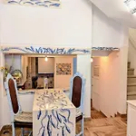 Charming Portuguese Style Apartment, For Rent Vida à Portuguesa, Fruta Or Polvo Local *