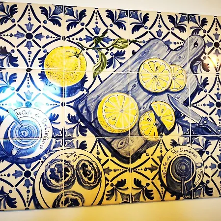 Appartamento 'fruta Or Polvo' Charming Portuguese Style For Rent 'vida A Portuguesa', Local *