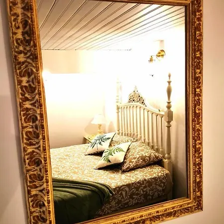 'fruta Or Polvo' Charming Portuguese Style For Rent 'vida A Portuguesa', Local *