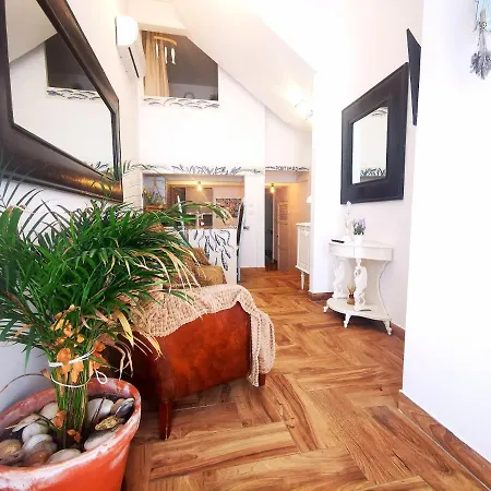 'fruta Or Polvo' Charming Portuguese Style For Rent 'vida A Portuguesa', Local Appartamento *