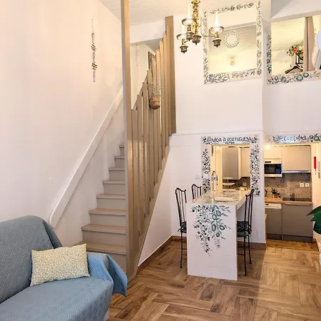 'fruta Or Polvo' Charming Portuguese Style For Rent 'vida A Portuguesa', Local Appartamento *