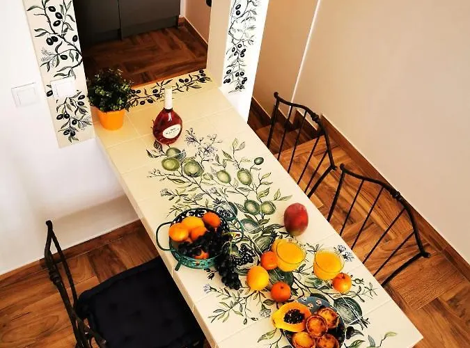 Charming Portuguese Style Apartment, For Rent Vida à Portuguesa, Fruta Or Polvo Local Appartamento