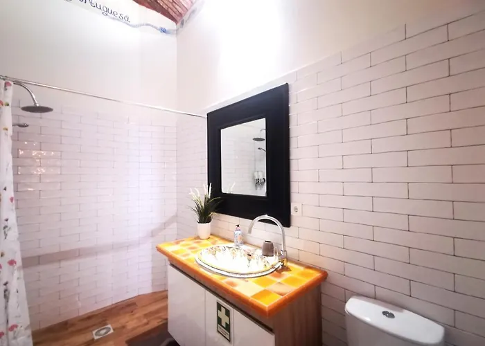 Appartamento Charming Portuguese Style Apartment, For Rent Vida à Portuguesa, Fruta Or Polvo Local