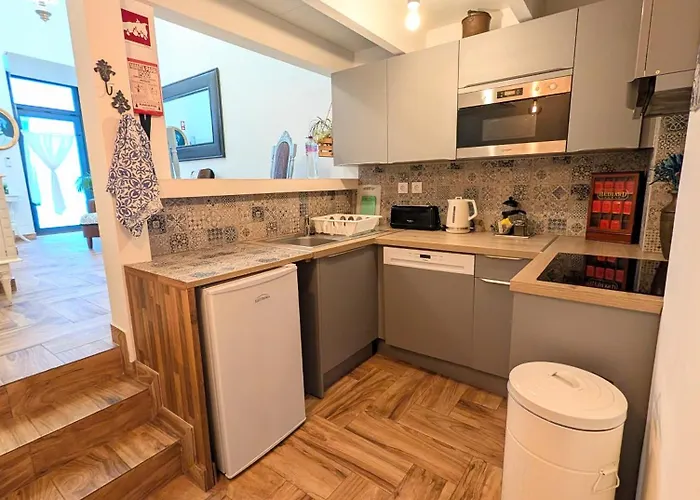 Charming Portuguese Style Apartment, For Rent Vida à Portuguesa, Fruta Or Polvo Local Portimão
