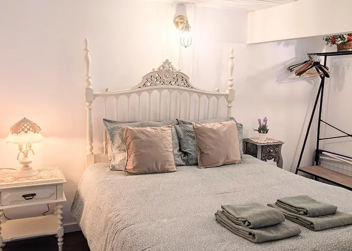 Appartamento Charming Portuguese Style Apartment, For Rent Vida à Portuguesa, Fruta Or Polvo Local