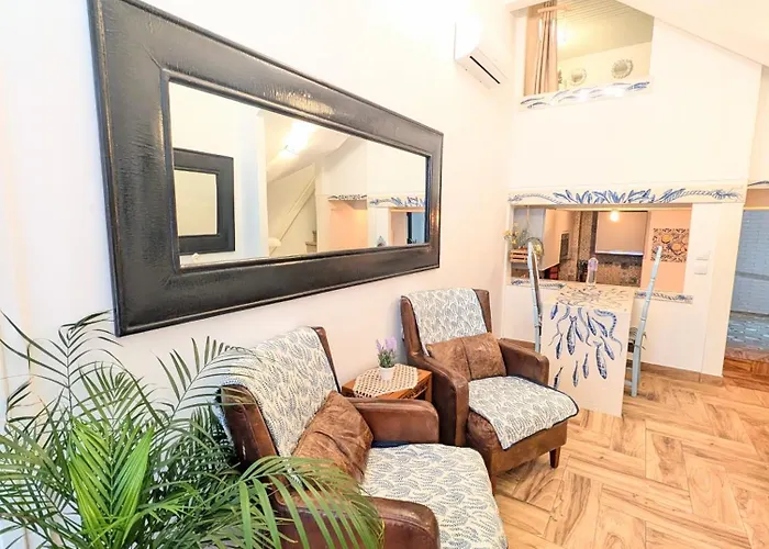 Appartamento Charming Portuguese Style Apartment, For Rent Vida à Portuguesa, Fruta Or Polvo Local