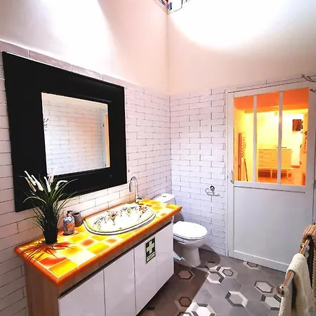 Apartment Charming Portuguese Style Apartment, For Rent 
